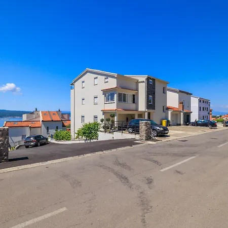 Tatjana Apartament Crikvenica